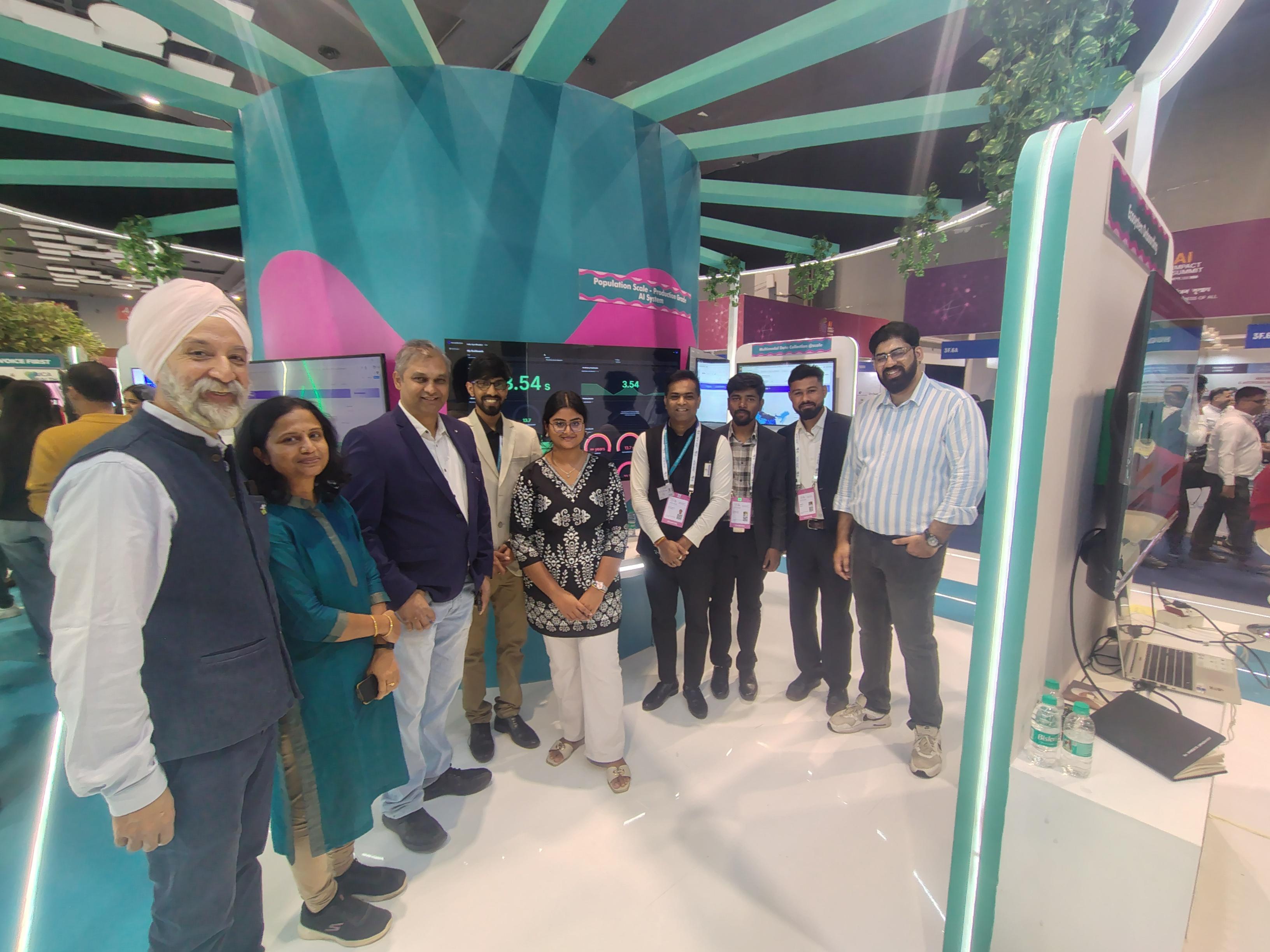 COSS Tarento team.jpg